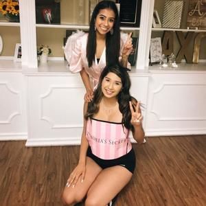 Meet your Posher, Madeline